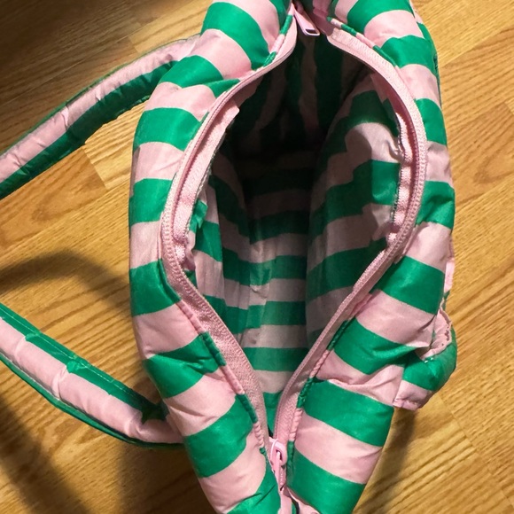 PUFFY MINI TOTE BAG IN PINK + GREEN AWNING STRIPE - Picture 2 of 3